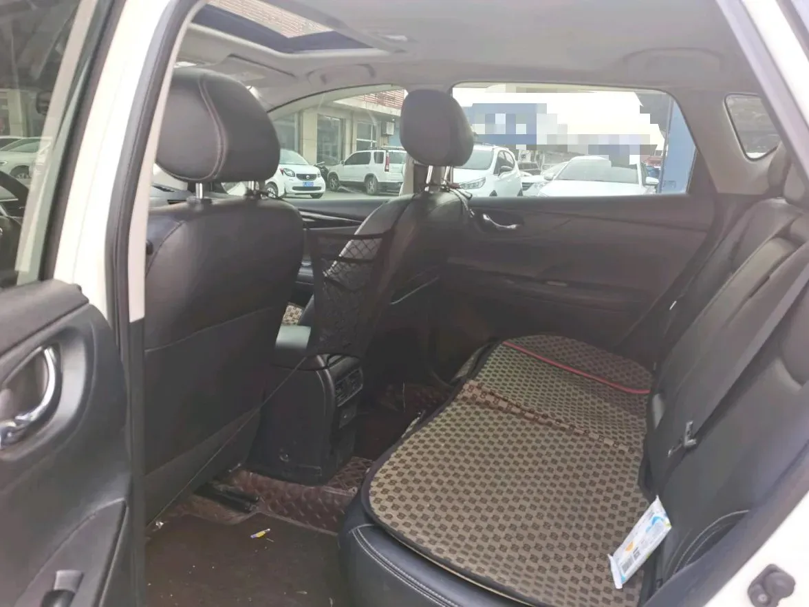 2021 Nissan Tiida 1.6L 122HP L4 CVT,autocango,china used car exporter,china ev exporter,chinese used car exporter,chinese used ev exporter