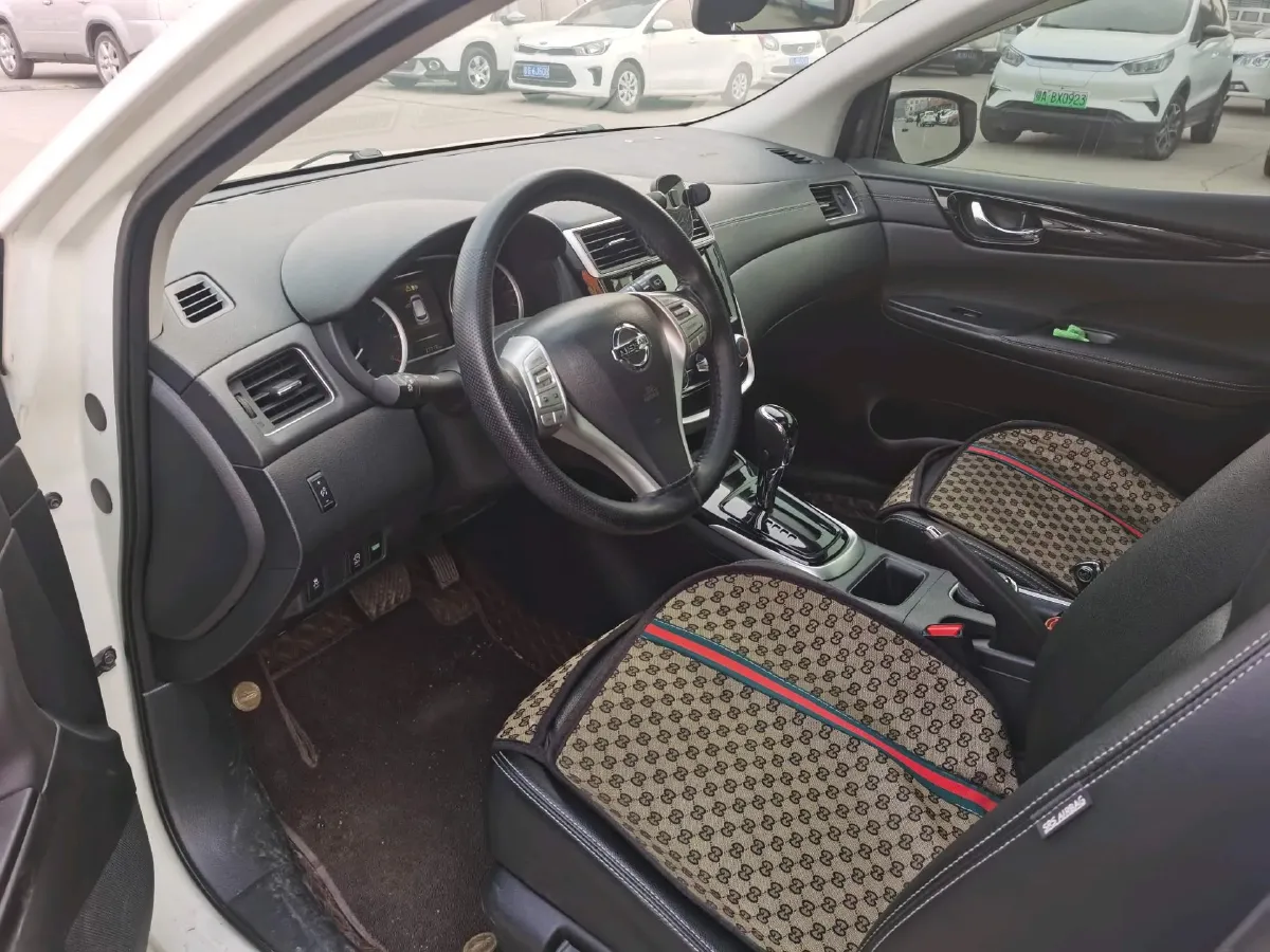 2021 Nissan Tiida 1.6L 122HP L4 CVT,autocango,china used car exporter,china ev exporter,chinese used car exporter,chinese used ev exporter