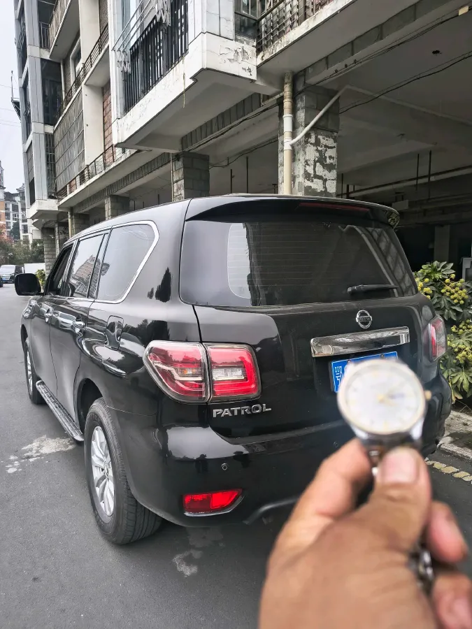 2018 Nissan Patrol 4.0L 279HP V6 7AT,autocango,china used car exporter,china ev exporter,chinese used car exporter,chinese used ev exporter