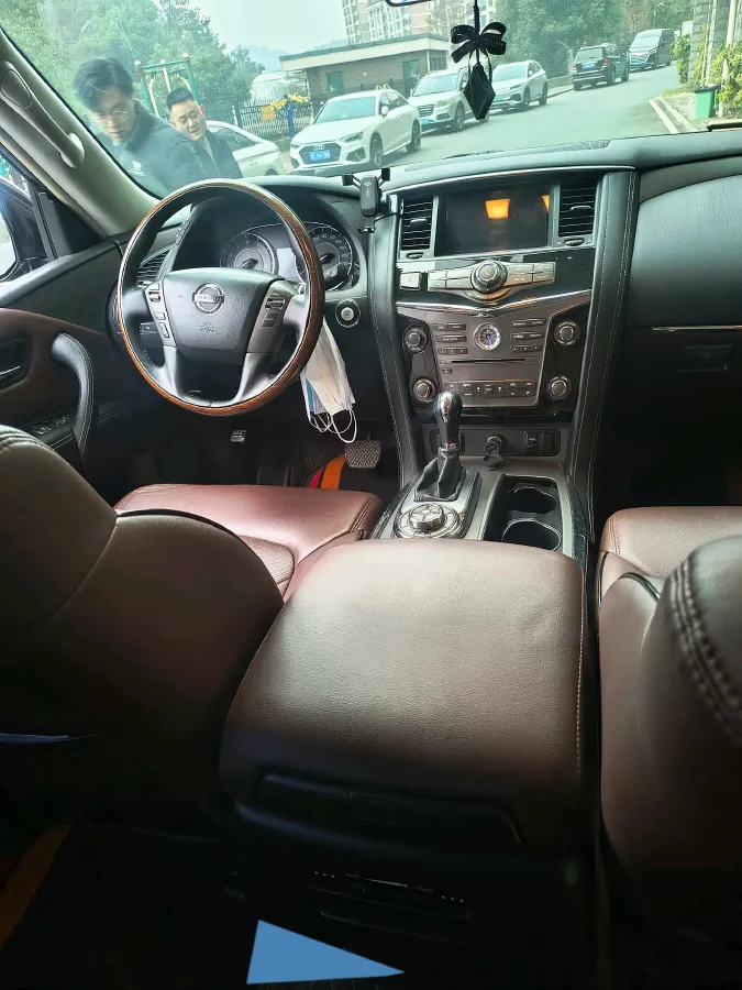 2018 Nissan Patrol 4.0L 279HP V6 7AT,autocango,china used car exporter,china ev exporter,chinese used car exporter,chinese used ev exporter