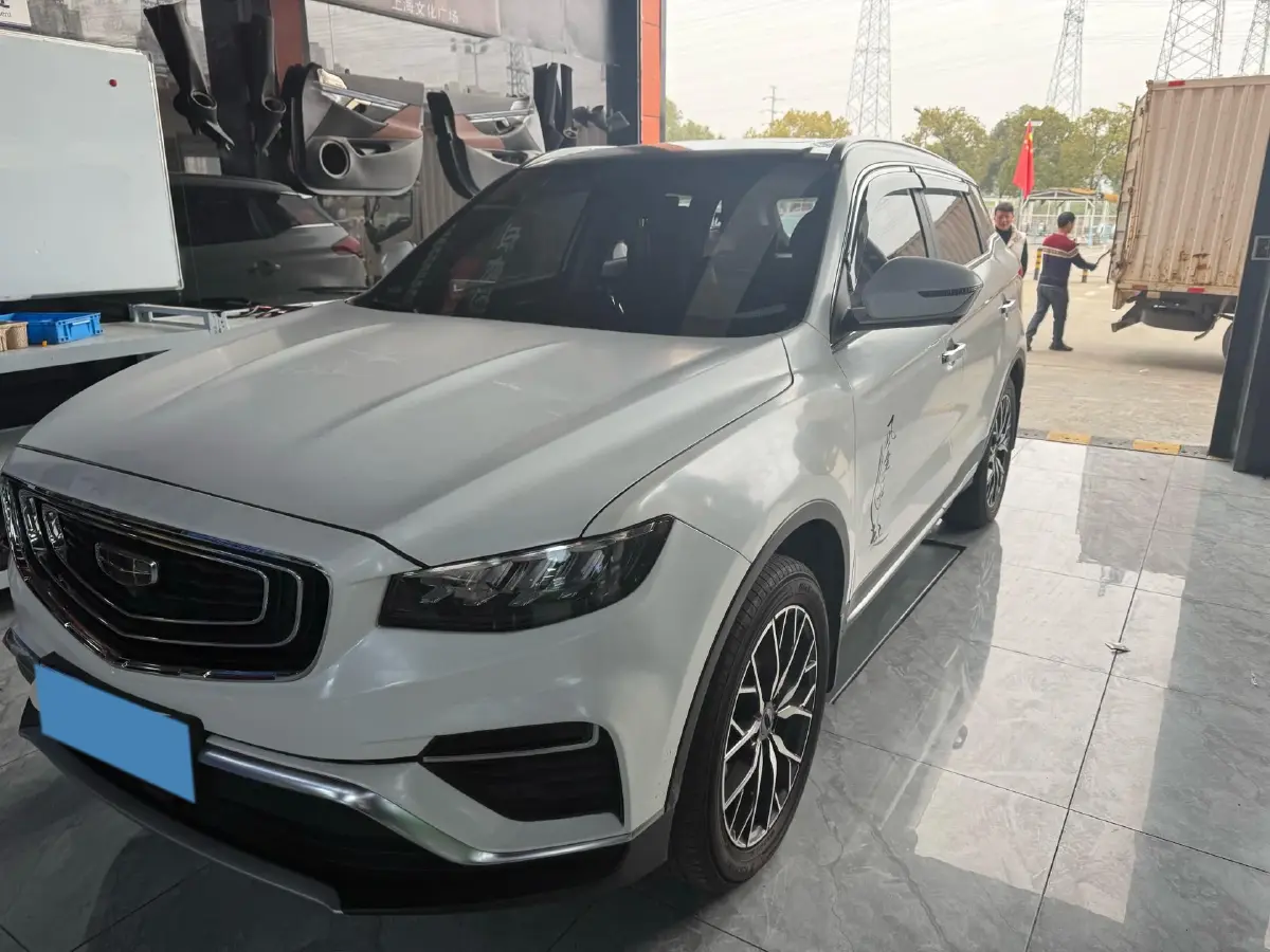 2020 LYNK&CO 02 2.0T 190HP L4 6AT