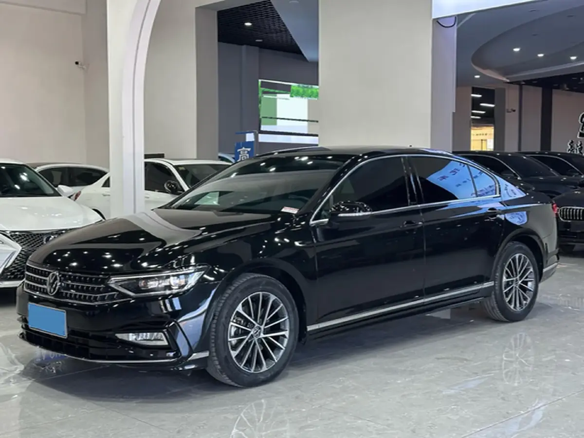 2023 Volkswagen Magotan 2.0T 186HP L4 7DCT