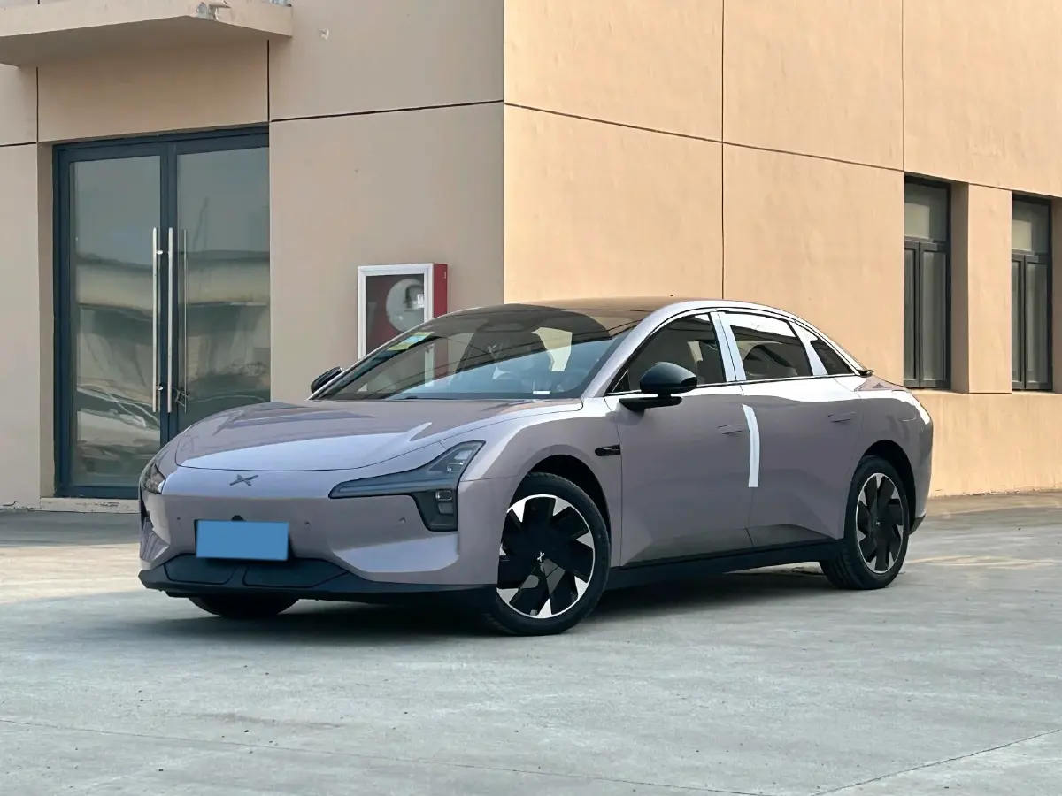 2025 Xpeng MONA M03 BEV