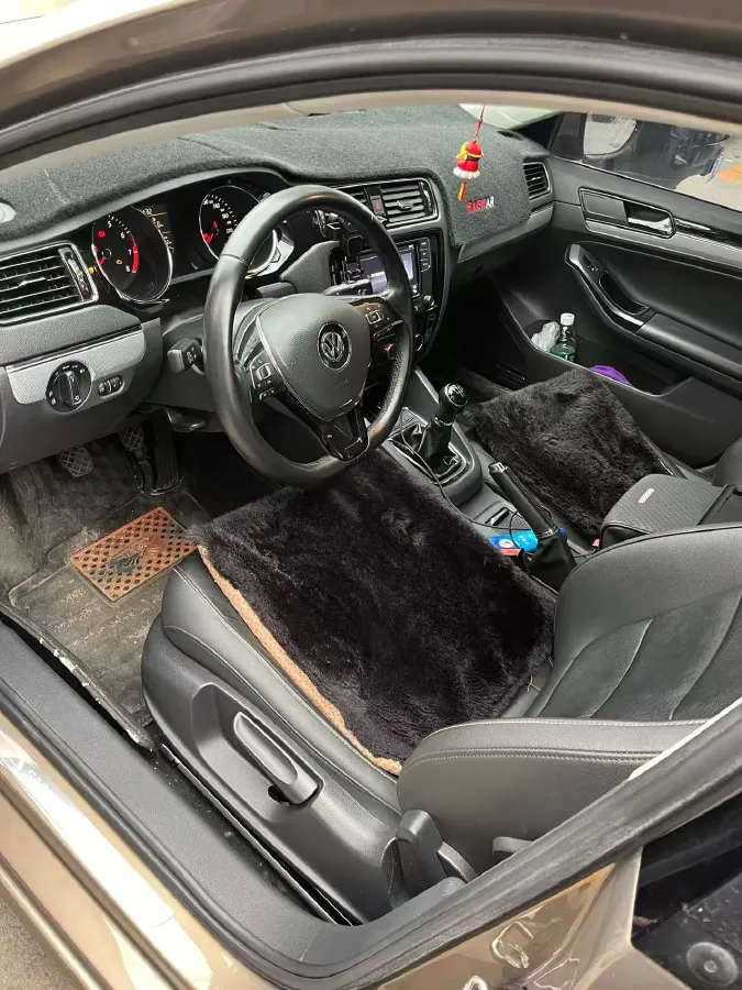 2018 KingLong KaiTe 2.3T 110HP L4 5MT,autocango,china used car exporter,china ev exporter,chinese used car exporter,chinese used ev exporter