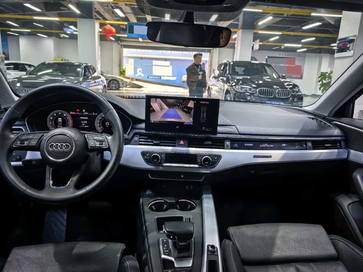 2020 Audi A4L 2.0T 190HP L4 7DCT,autocango,china used car exporter,china ev exporter,chinese used car exporter,chinese used ev exporter