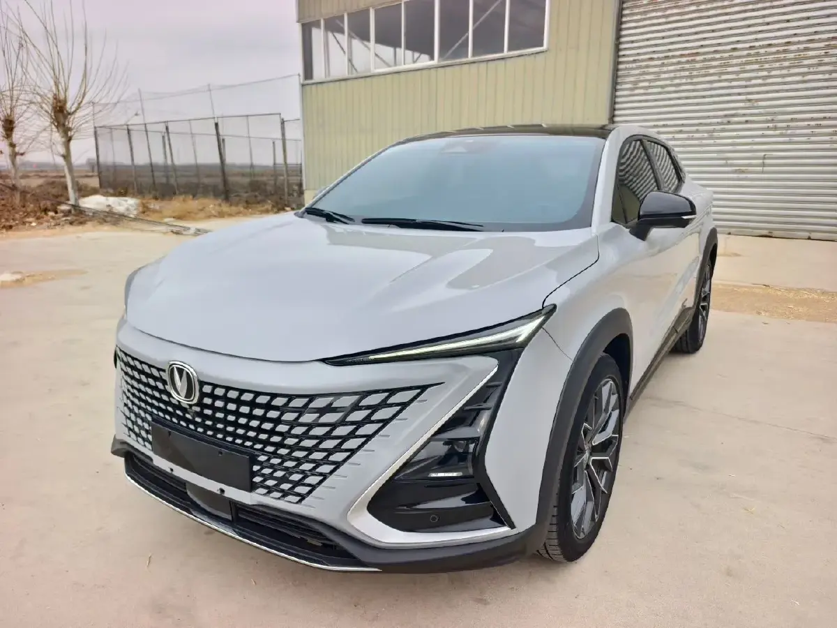 2022 ChangAn UNI-T 1.5T 188HP L4 7DCT