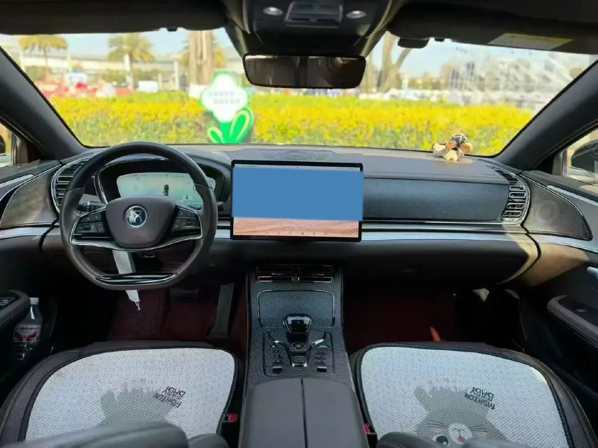 2023 BYD Han BEV 60.48KWH,autocango,china used car exporter,china ev exporter,chinese used car exporter,chinese used ev exporter