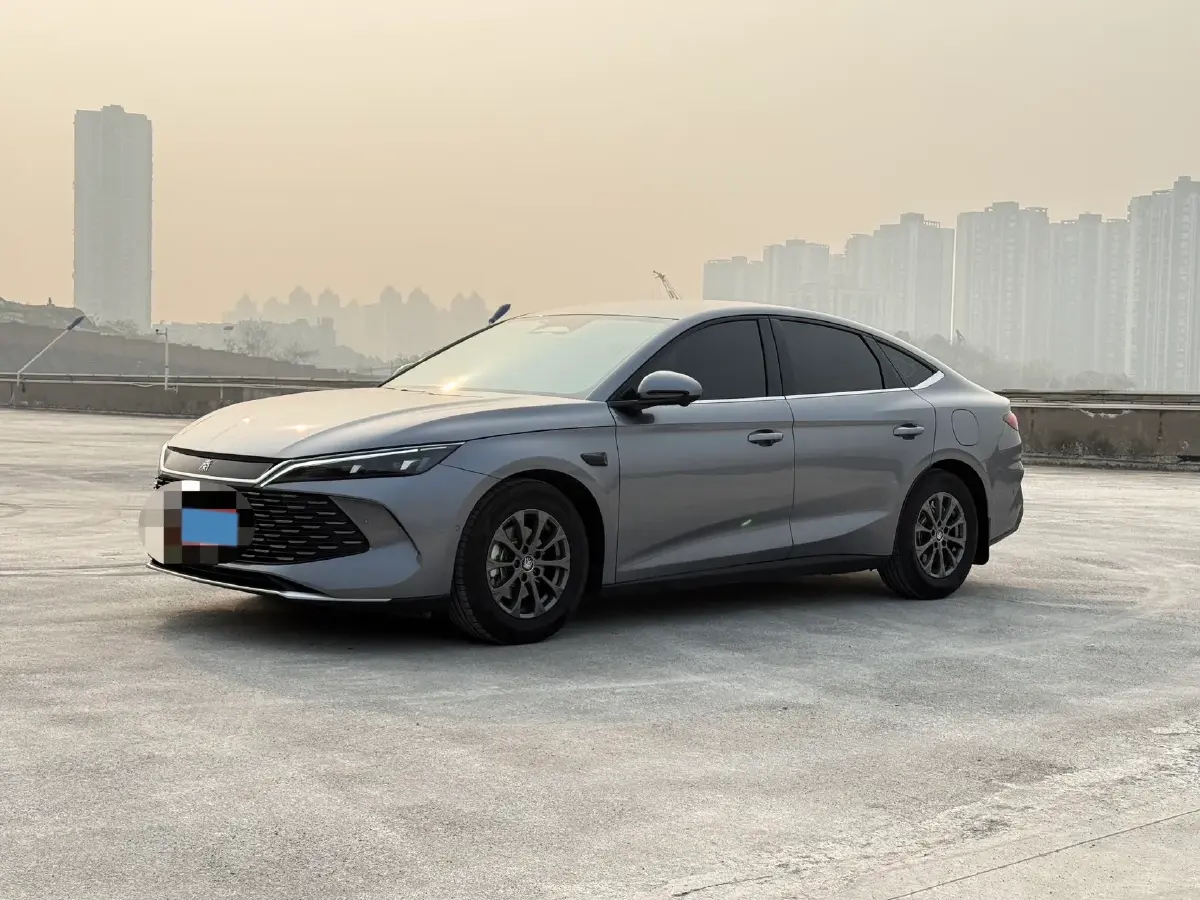 2025 BYD QinL 1.5L 101HP L4 E-CVT PHEV 10.08KWH