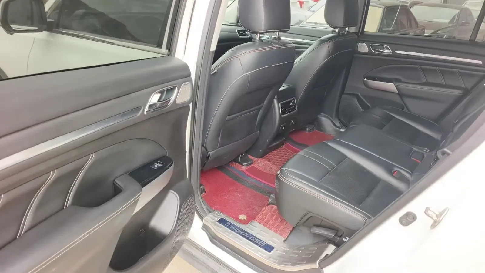 2020 GAC Trumpchi GS8 2.0T 252HP L4 6AT,autocango,china used car exporter,china ev exporter,chinese used car exporter,chinese used ev exporter