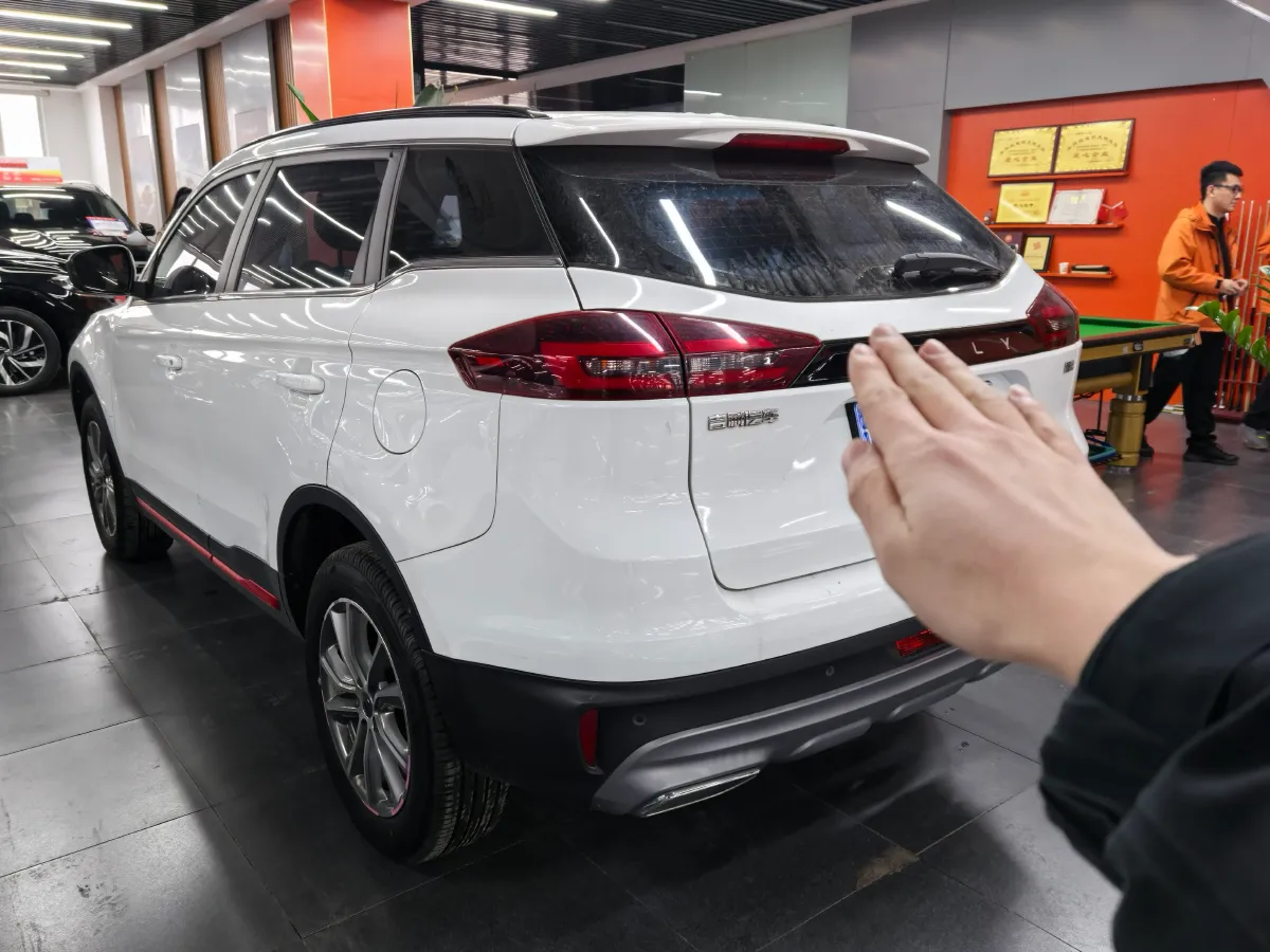 2021 Geely Azkarra 1.8T 184HP L4 7DCT,autocango,china used car exporter,china ev exporter,chinese used car exporter,chinese used ev exporter
