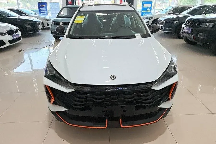 2024 DongFeng Aeolus YiXuan 1.5L 125HP L4 6DCT,autocango,china used car exporter,china ev exporter,chinese used car exporter,chinese used ev exporter