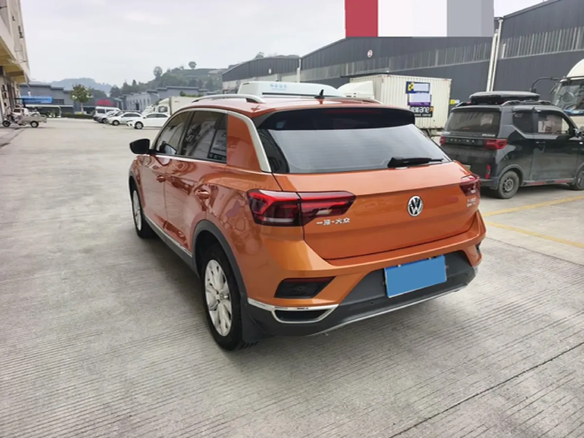 2018 Mitsubishi Eclipse Cross 1.5T 170HP L4 CVT,autocango,china used car exporter,china ev exporter,chinese used car exporter,chinese used ev exporter