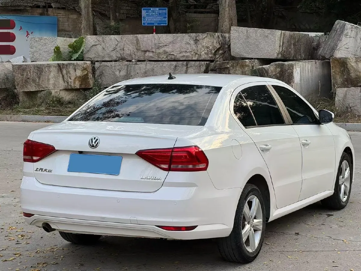 2018 Volkswagen Lavida 1.5L 112HP L4 6AT,autocango,china used car exporter,china ev exporter,chinese used car exporter,chinese used ev exporter