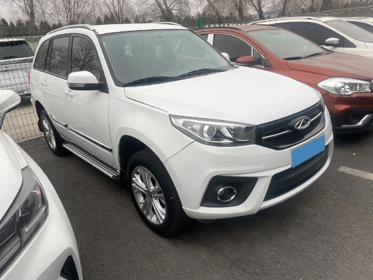 2016 Chery Tiggo 3 1.6L 126HP L4 5MT,autocango,china used car exporter,china ev exporter,chinese used car exporter,chinese used ev exporter