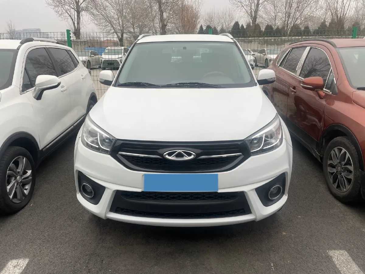 2016 Chery Tiggo 3 1.6L 126HP L4 5MT,autocango,china used car exporter,china ev exporter,chinese used car exporter,chinese used ev exporter