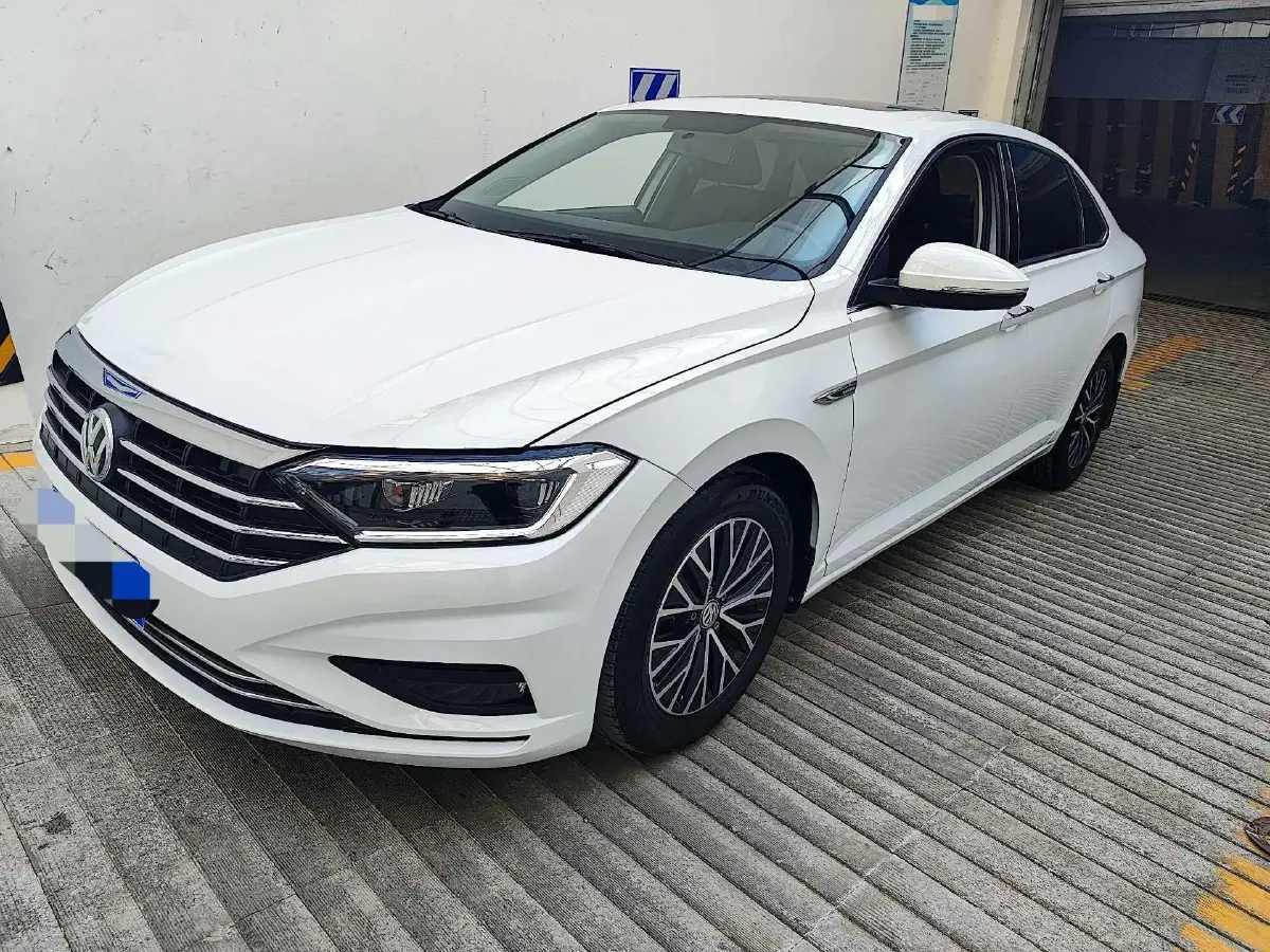 2020 Volkswagen Sagitar 1.4T 150HP L4 7DCT