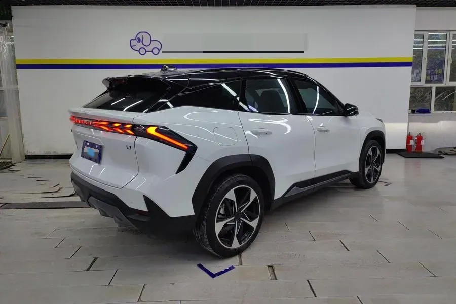 2023 Geely Galaxy L7 1.5T 163HP L4 3DHT PHEV 18.7KWH,autocango,china used car exporter,china ev exporter,chinese used car exporter,chinese used ev exporter