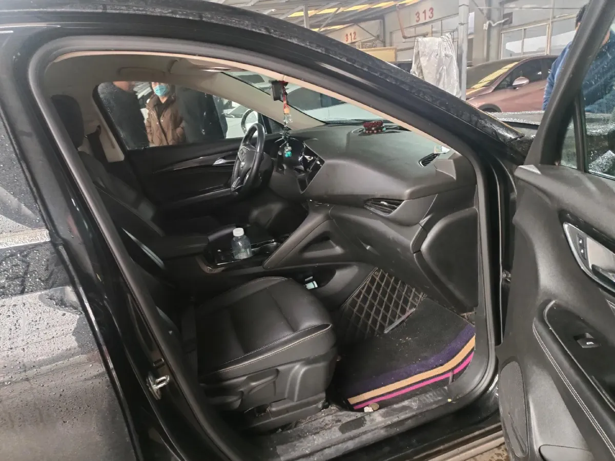 2022 Buick EnvisionPlus 1.5T 211HP L4 9AT,autocango,china used car exporter,china ev exporter,chinese used car exporter,chinese used ev exporter