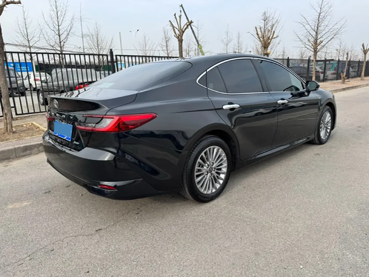 2024 Toyota Camry 2.0L 152HP L4 E-CVT Hybrid,autocango,china used car exporter,china ev exporter,chinese used car exporter,chinese used ev exporter