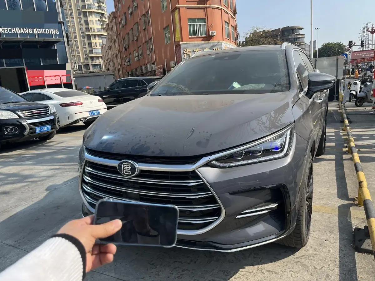 2021 BYD Tang 2.0T 192HP L4 6DCT PHEV 22.3KWH