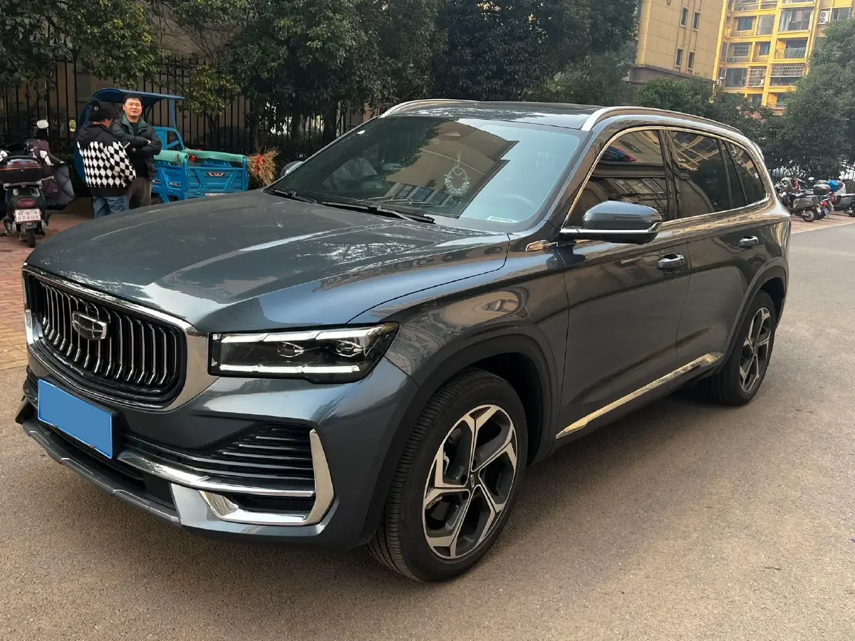 2025 Geely Monjaro 2.0T 238HP L4 8AT