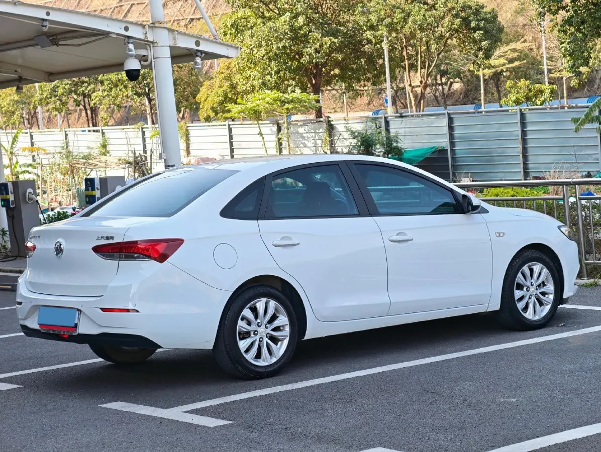 2021 Buick Excelle 1.5L 113HP L4 6AT,autocango,china used car exporter,china ev exporter,chinese used car exporter,chinese used ev exporter