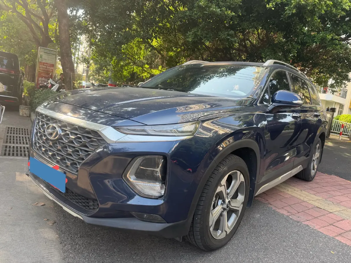 2019 Hyundai Santafe 2.0T 230HP L4 8AT,autocango,china used car exporter,china ev exporter,chinese used car exporter,chinese used ev exporter