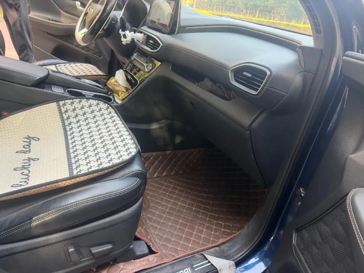 2019 Hyundai Santafe 2.0T 230HP L4 8AT,autocango,china used car exporter,china ev exporter,chinese used car exporter,chinese used ev exporter