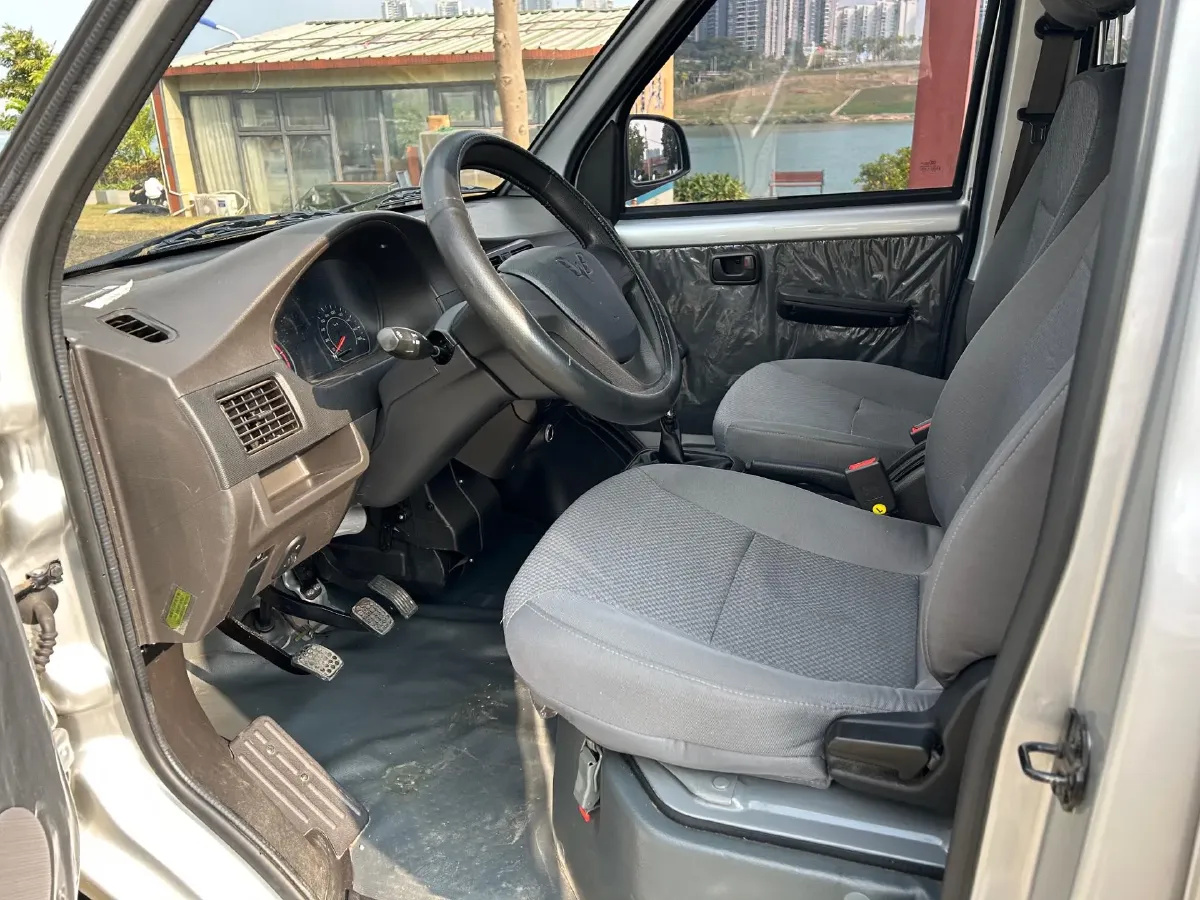 2021 ChangAn Kaicene XingKa 1.5L 107HP L4 5MT,autocango,china used car exporter,china ev exporter,chinese used car exporter,chinese used ev exporter