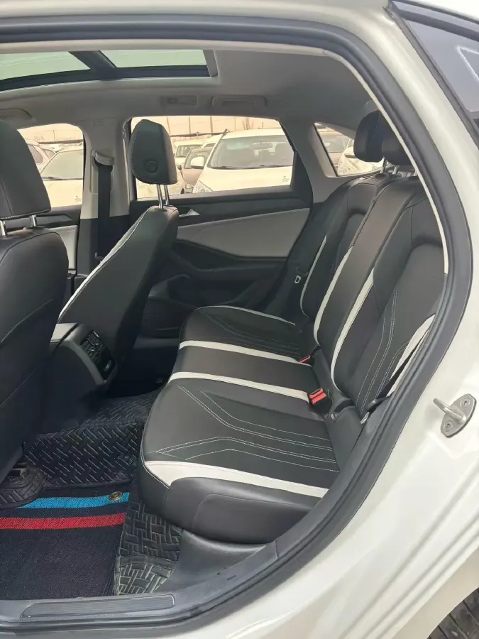 2025 Jetta JettaVA7 1.4T 150HP L4 7DCT,autocango,china used car exporter,china ev exporter,chinese used car exporter,chinese used ev exporter