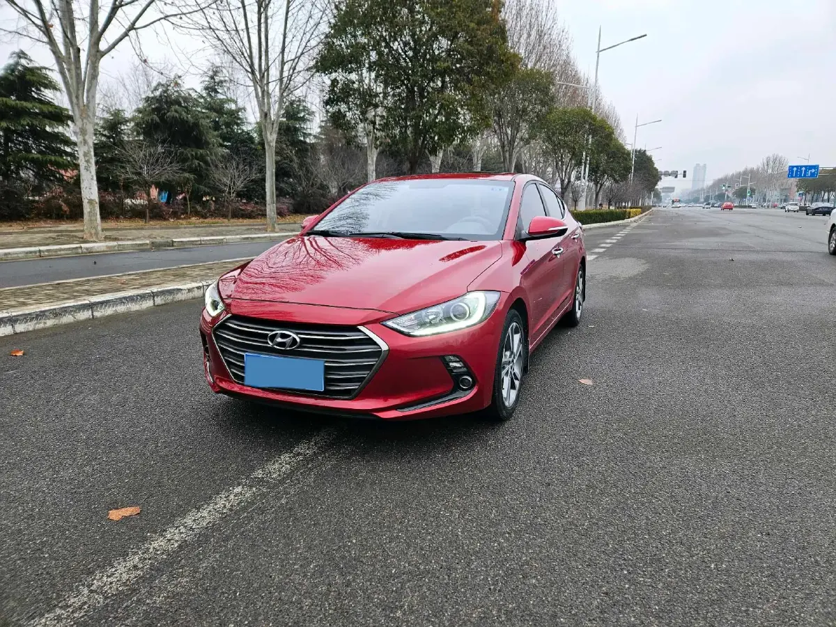 2016 Hyundai Elantra 1.6L 130HP L4 6AT