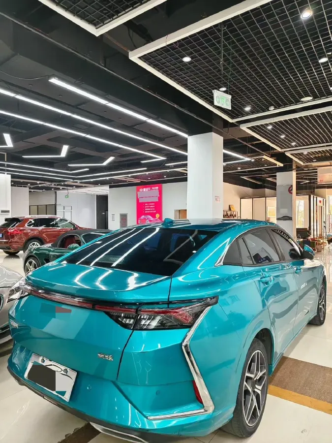 2021 DongFeng Aeolus YiXuan 1.5T 150HP L4 6DCT,autocango,china used car exporter,china ev exporter,chinese used car exporter,chinese used ev exporter