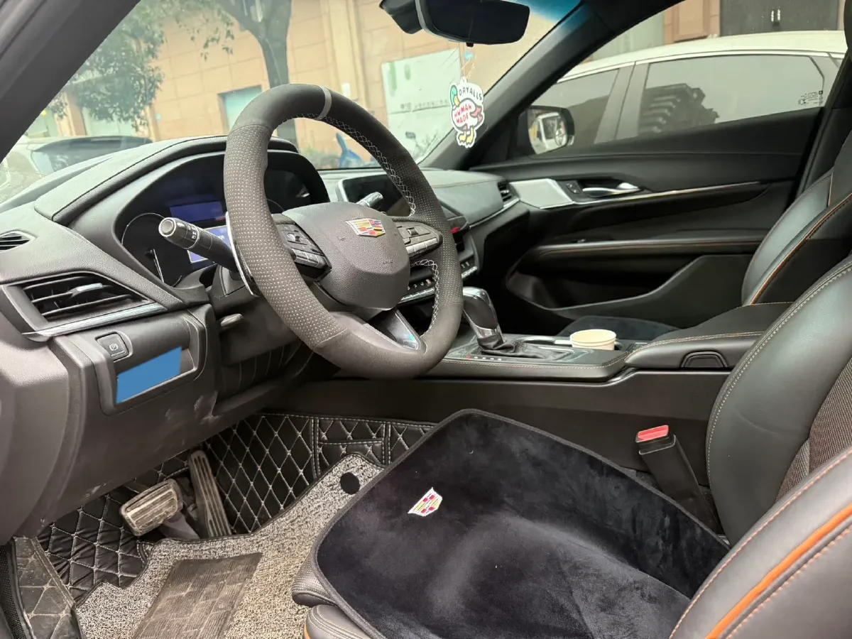 2020 Cadillac CT4 2.0T 237HP L4 8AT,autocango,china used car exporter,china ev exporter,chinese used car exporter,chinese used ev exporter