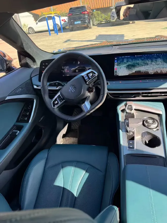 2025 MG 7 2.0T 261HP L4 9AT,autocango,china used car exporter,china ev exporter,chinese used car exporter,chinese used ev exporter