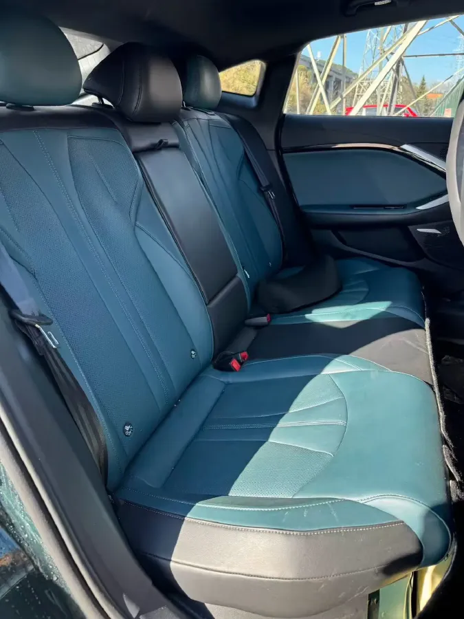 2025 MG 7 2.0T 261HP L4 9AT,autocango,china used car exporter,china ev exporter,chinese used car exporter,chinese used ev exporter