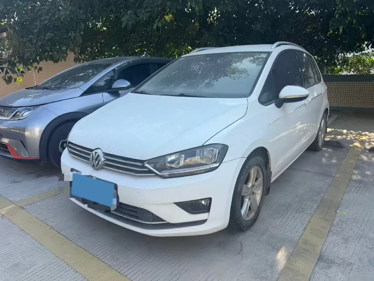 2018 Volkswagen Golf Sportsvan 1.6L 110HP L4 6AT,autocango,china used car exporter,china ev exporter,chinese used car exporter,chinese used ev exporter