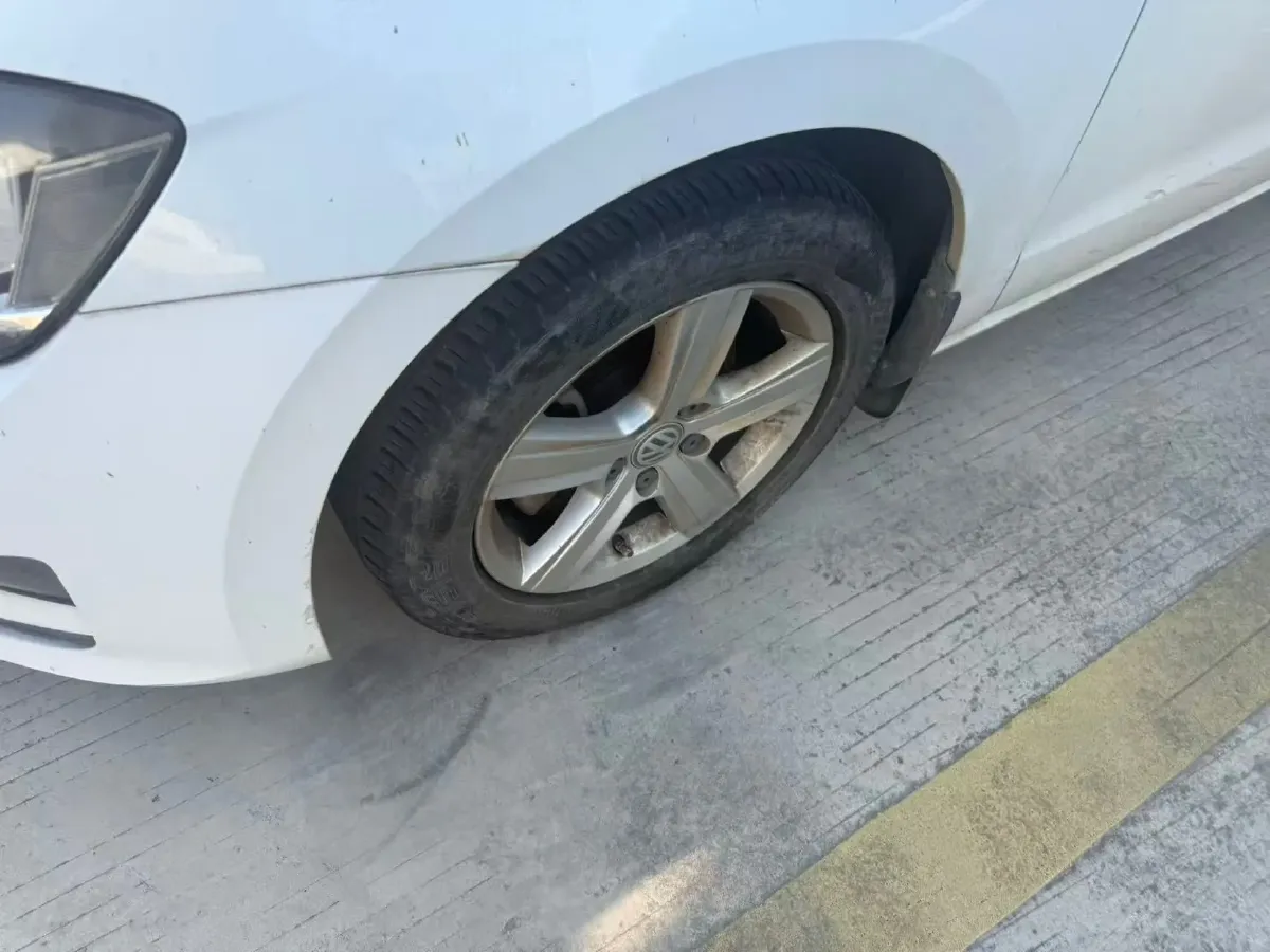 2018 Volkswagen Golf Sportsvan 1.6L 110HP L4 6AT,autocango,china used car exporter,china ev exporter,chinese used car exporter,chinese used ev exporter