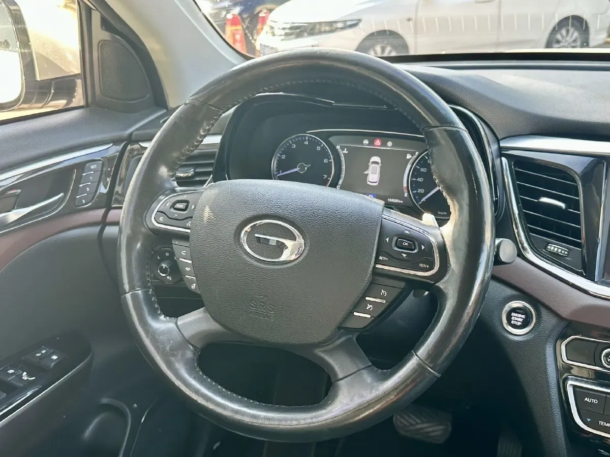 2017 GAC Trumpchi GS8 2.0T 201HP L4 6AT,autocango,china used car exporter,china ev exporter,chinese used car exporter,chinese used ev exporter