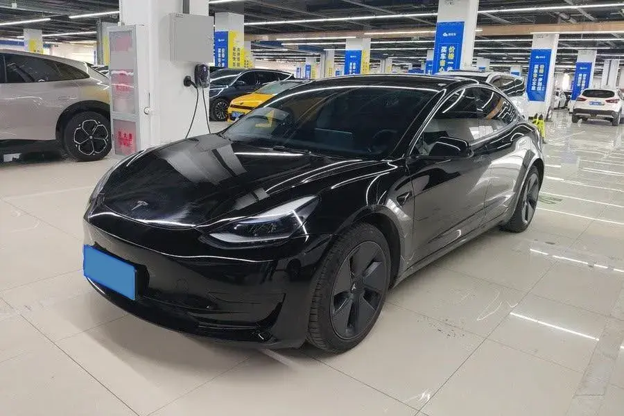 2022 Tesla Model 3 BEV 60KWH