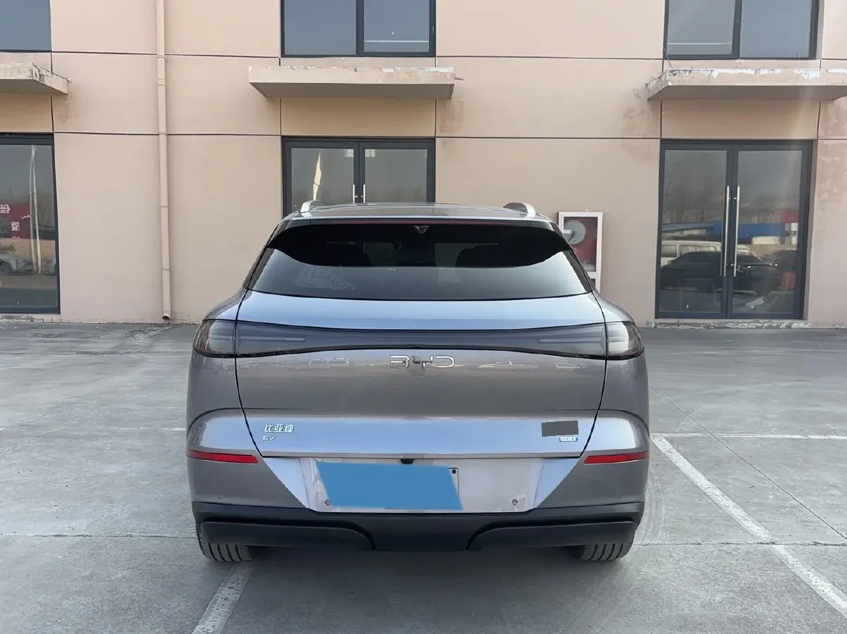 2025 LanDian E5 PLUS 1.5L 95HP L4 E-CVT PHEV,autocango,china used car exporter,china ev exporter,chinese used car exporter,chinese used ev exporter