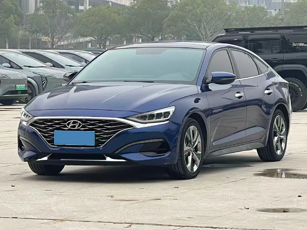 2019 Hyundai La Festa 1.6T 190HP L4 7DCT,autocango,china used car exporter,china ev exporter,chinese used car exporter,chinese used ev exporter