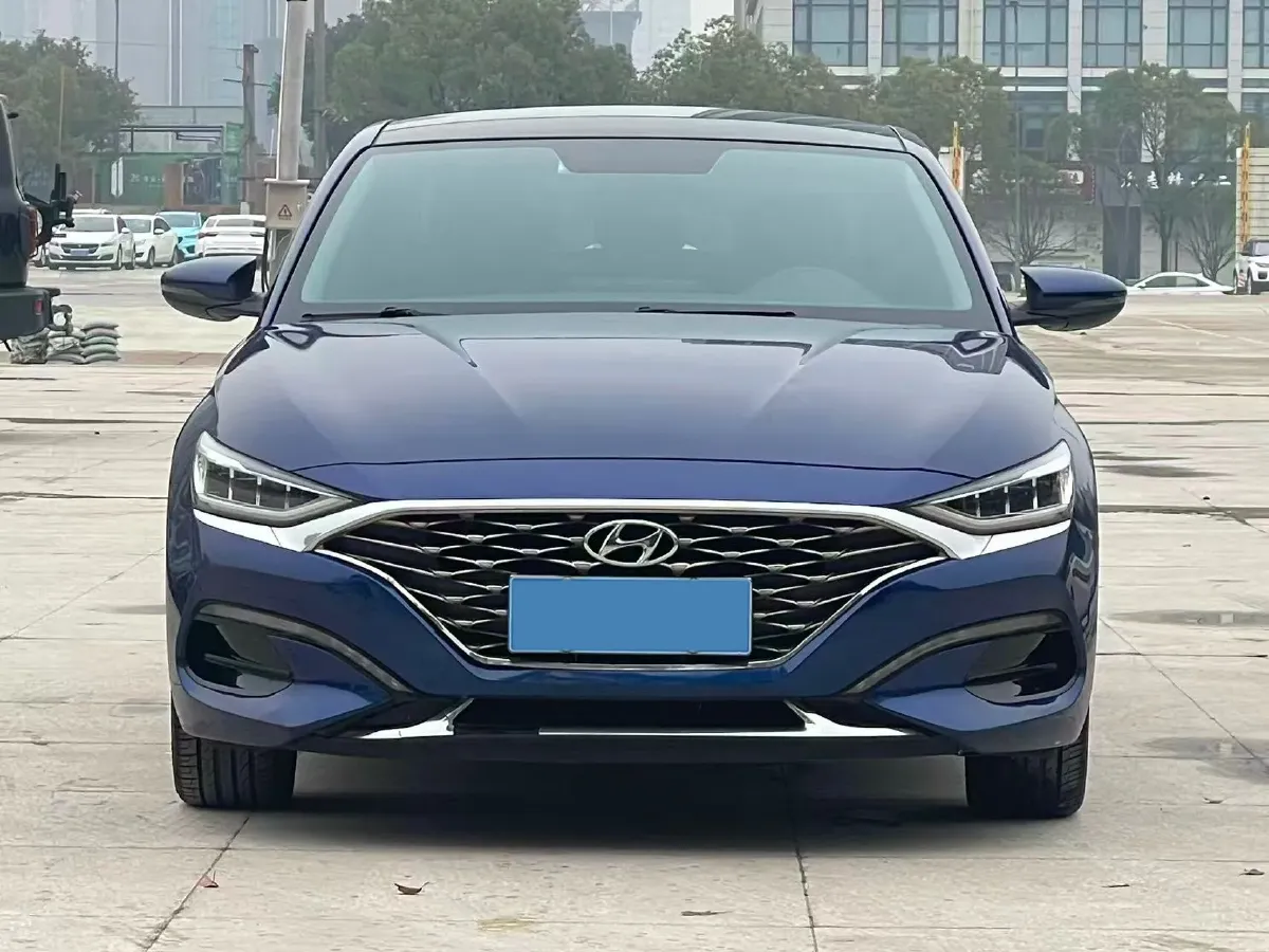 2019 Hyundai La Festa 1.6T 190HP L4 7DCT,autocango,china used car exporter,china ev exporter,chinese used car exporter,chinese used ev exporter