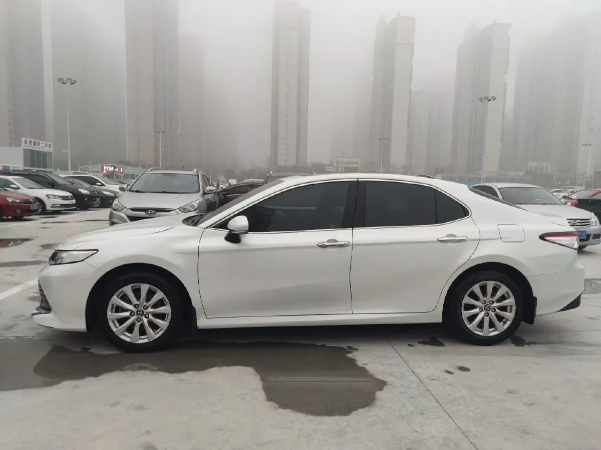 2019 Toyota Camry 2.0L 178HP L4 CVT,autocango,china used car exporter,china ev exporter,chinese used car exporter,chinese used ev exporter