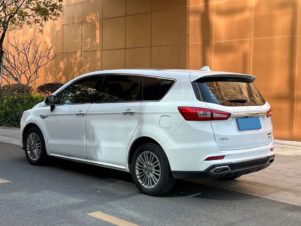 2017 LiFan XuanLang 2.0L 141HP L4 CVT,autocango,china used car exporter,china ev exporter,chinese used car exporter,chinese used ev exporter