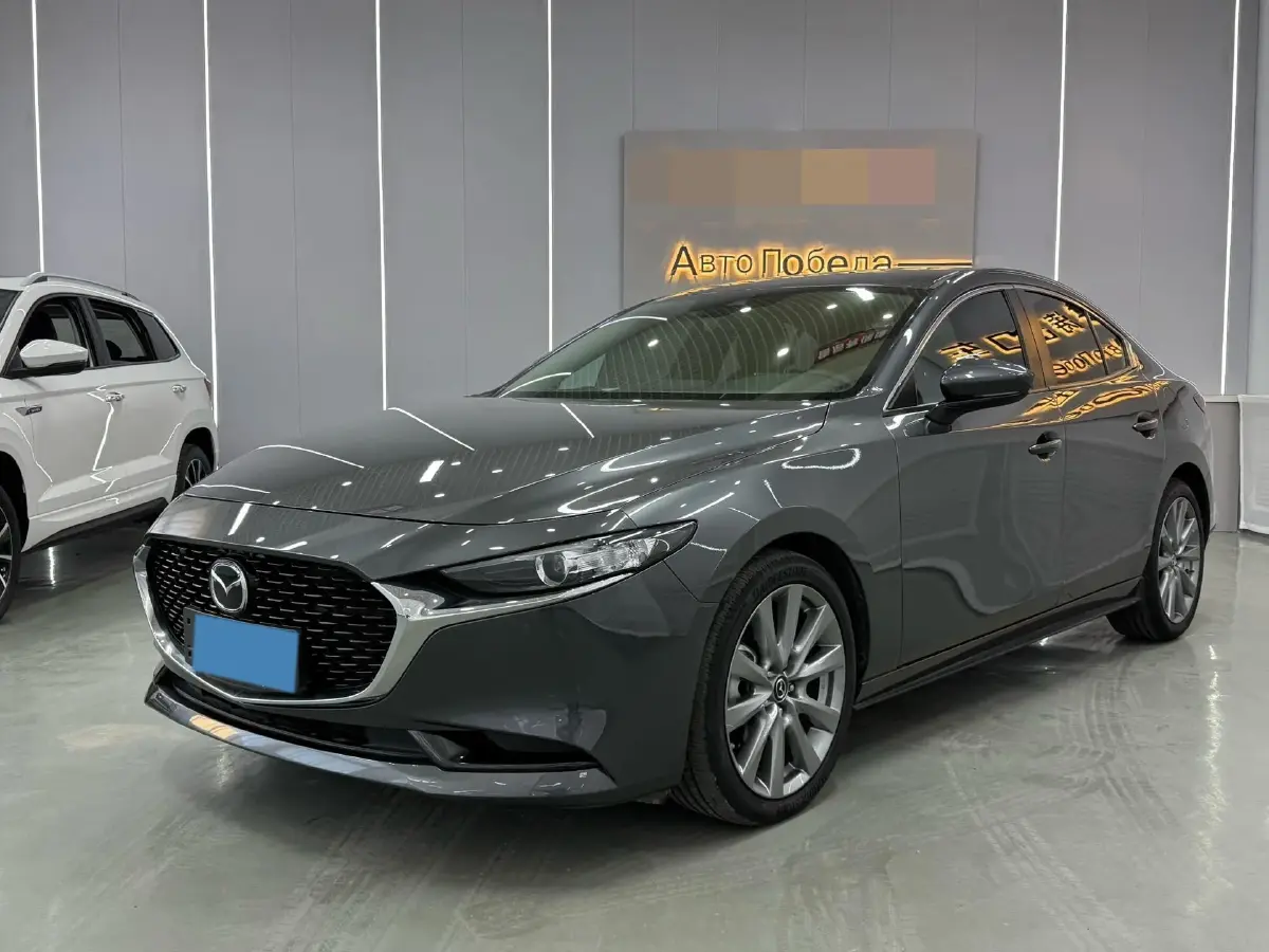 2021 Mazda 3 Axela 2.0L 158HP L4 6AT