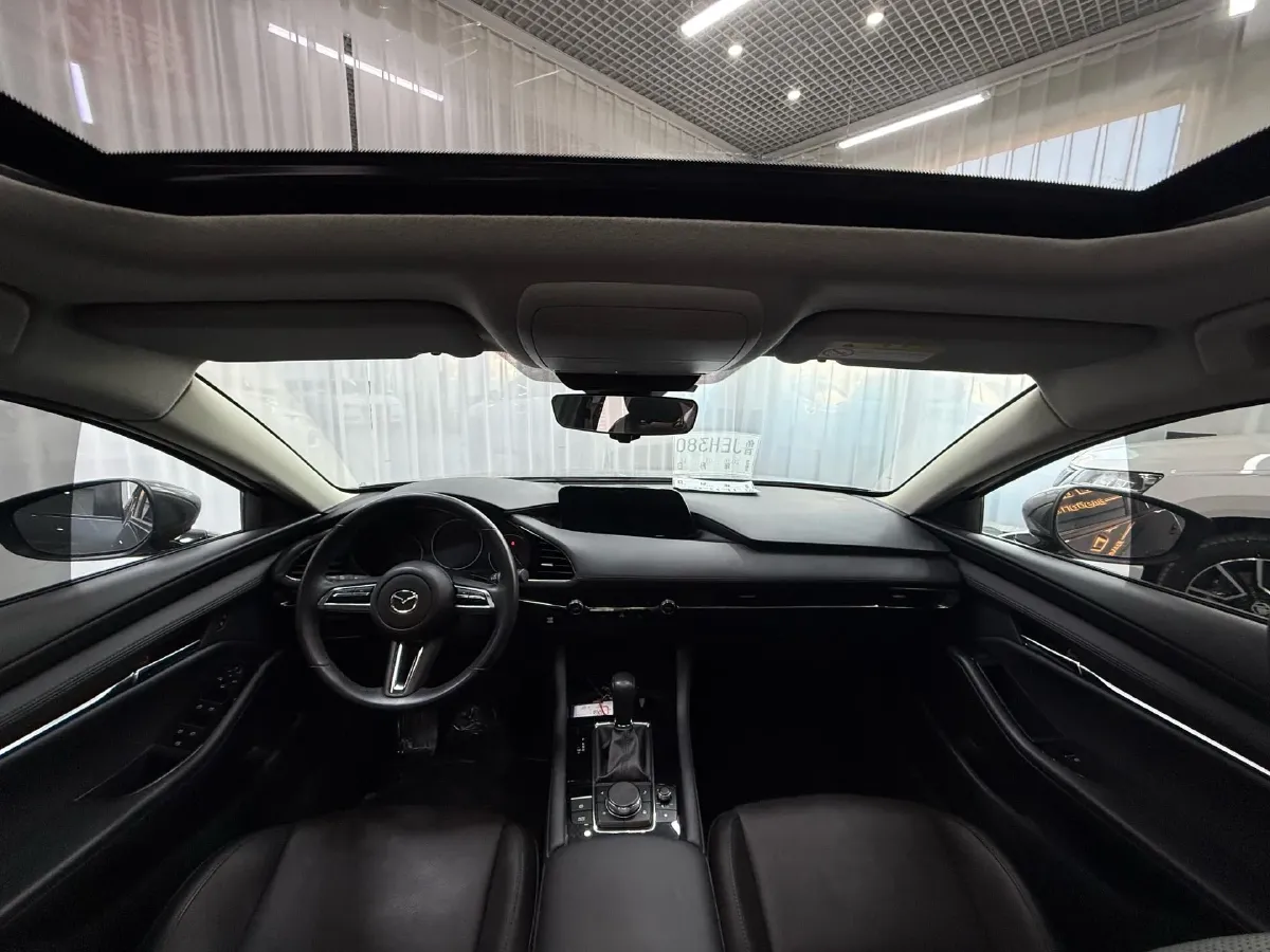 2021 Mazda 3 Axela 2.0L 158HP L4 6AT,autocango,china used car exporter,china ev exporter,chinese used car exporter,chinese used ev exporter