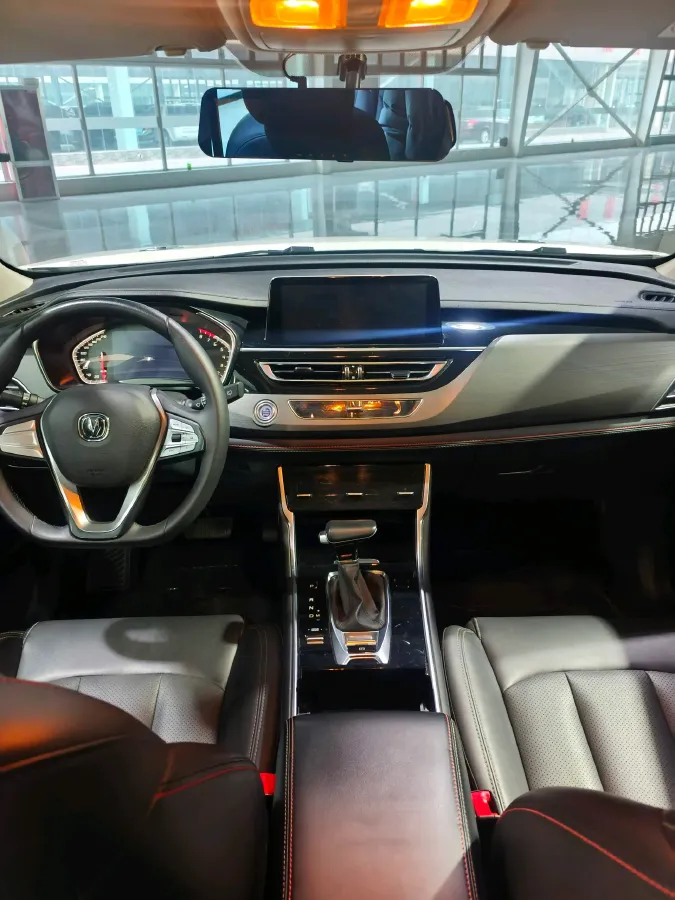 2021 ChangAn CS75 1.5T 178HP L4 7DCT,autocango,china used car exporter,china ev exporter,chinese used car exporter,chinese used ev exporter