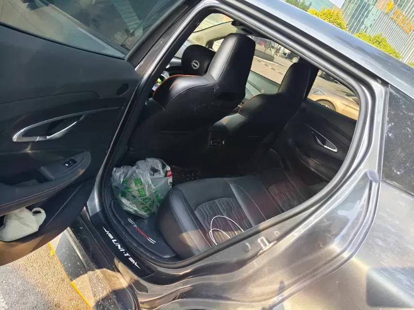 2022 ChangAn UNI-T 1.5T 188HP L4 7DCT,autocango,china used car exporter,china ev exporter,chinese used car exporter,chinese used ev exporter