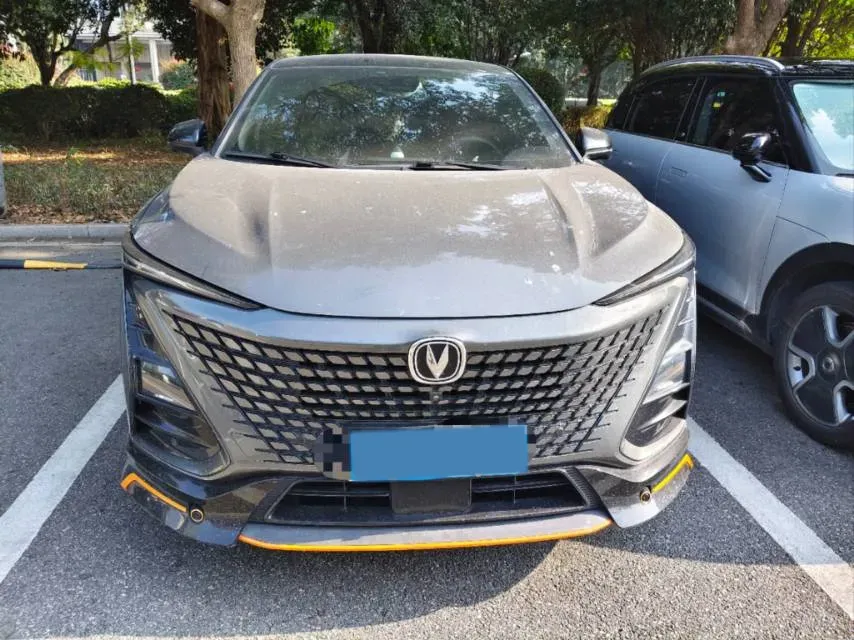 2022 ChangAn UNI-T 1.5T 188HP L4 7DCT,autocango,china used car exporter,china ev exporter,chinese used car exporter,chinese used ev exporter