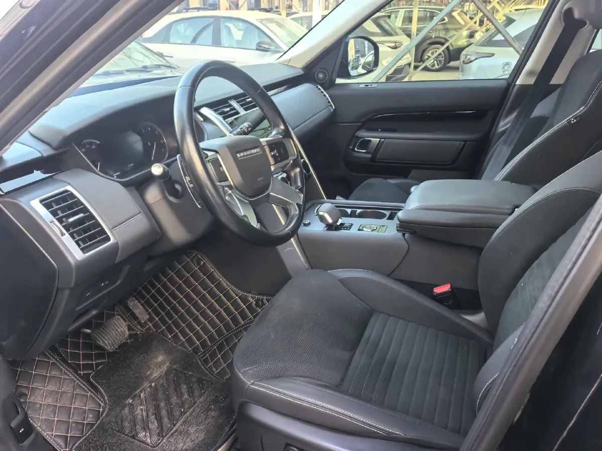 2023 Land Rover Discovery 2.0T 300HP L4 8AT,autocango,china used car exporter,china ev exporter,chinese used car exporter,chinese used ev exporter